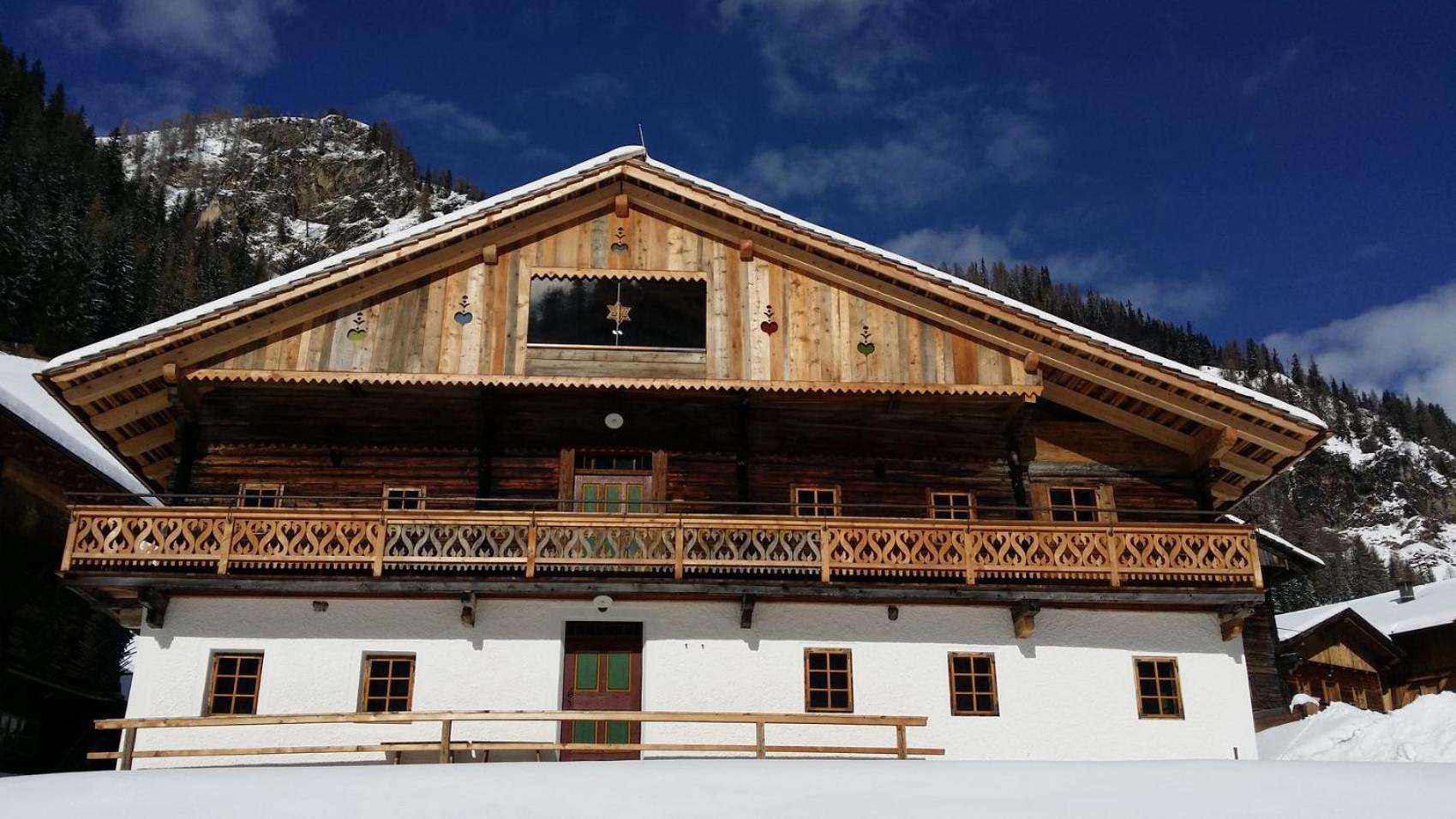 Giatla Hof Der Alfenalm - Ferienwohnungen Am Berg Innervillgraten Exteriör bild