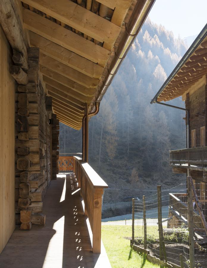 Giatla Hof Der Alfenalm - Ferienwohnungen Am Berg Innervillgraten Exteriör bild